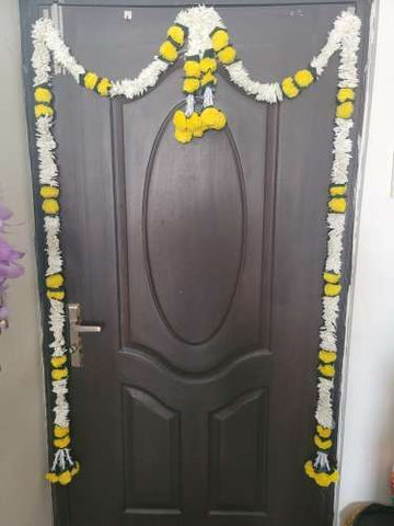 Sharu Space artificial Flower Door toran, White/Yellow