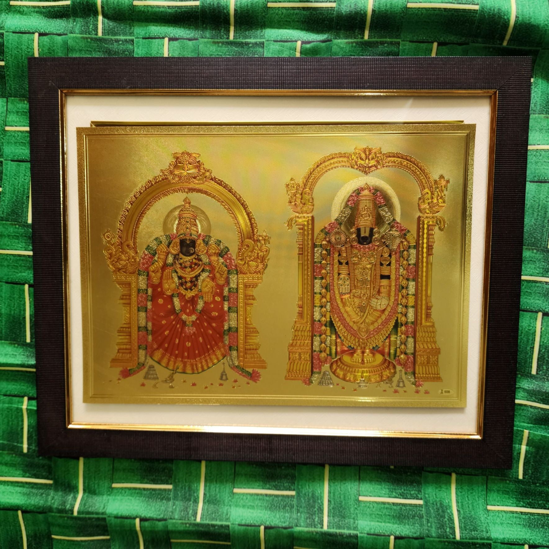 Sharu Space Premium Venkateswara Swamy Frame