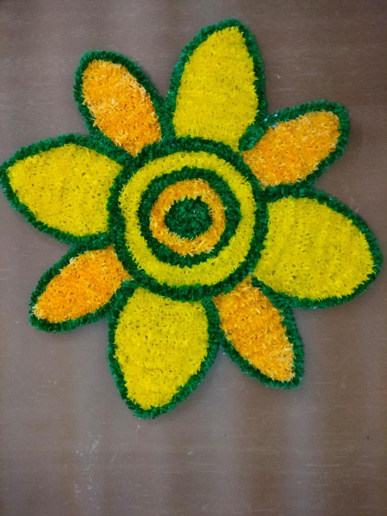 Sharu Space Mini Rangoli Mat Design 4 - 1.3ft